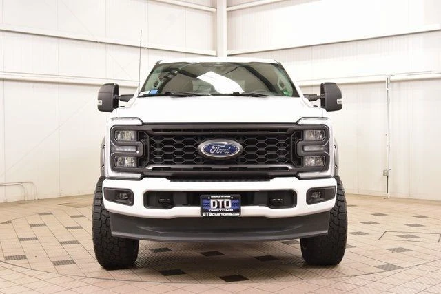 2023 Ford Super Duty 5th Gen - Image 2 of 31