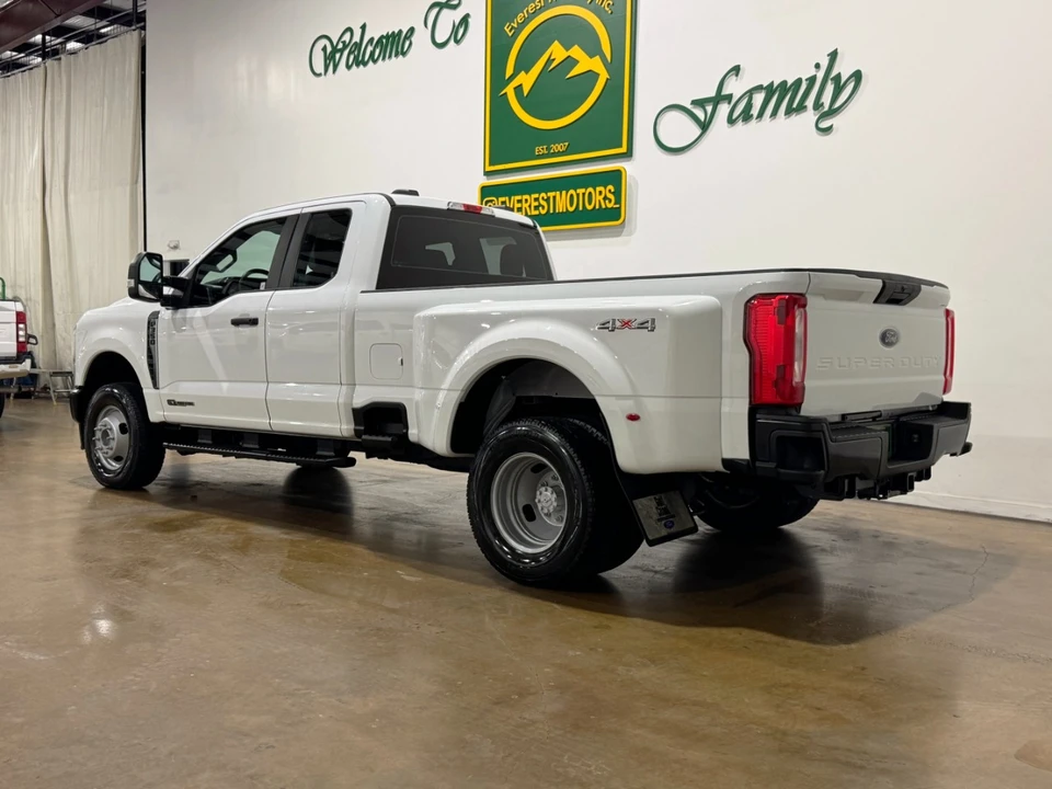 2023 Ford Super Duty 5th Gen - Image 6 of 21
