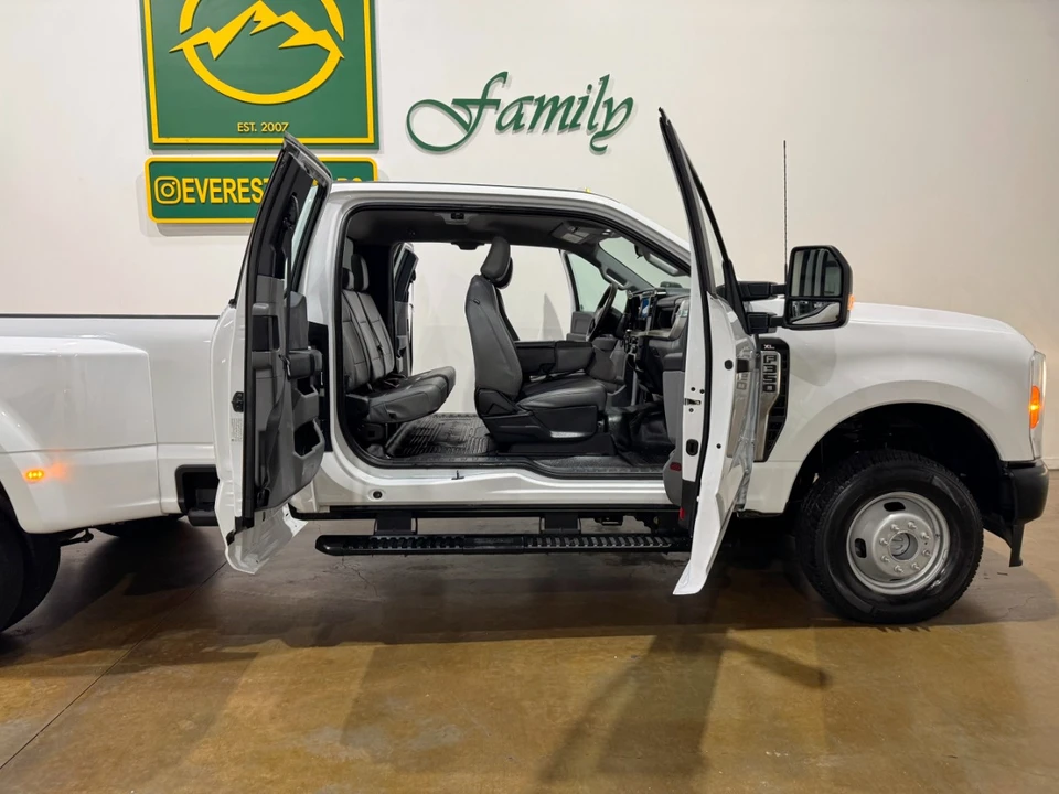 2023 Ford Super Duty 5th Gen - Image 12 of 12