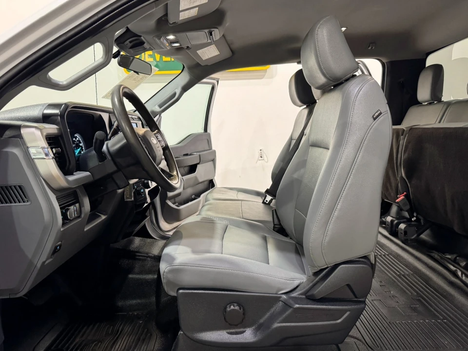 2023 Ford Super Duty 5th Gen - Image 16 of 21