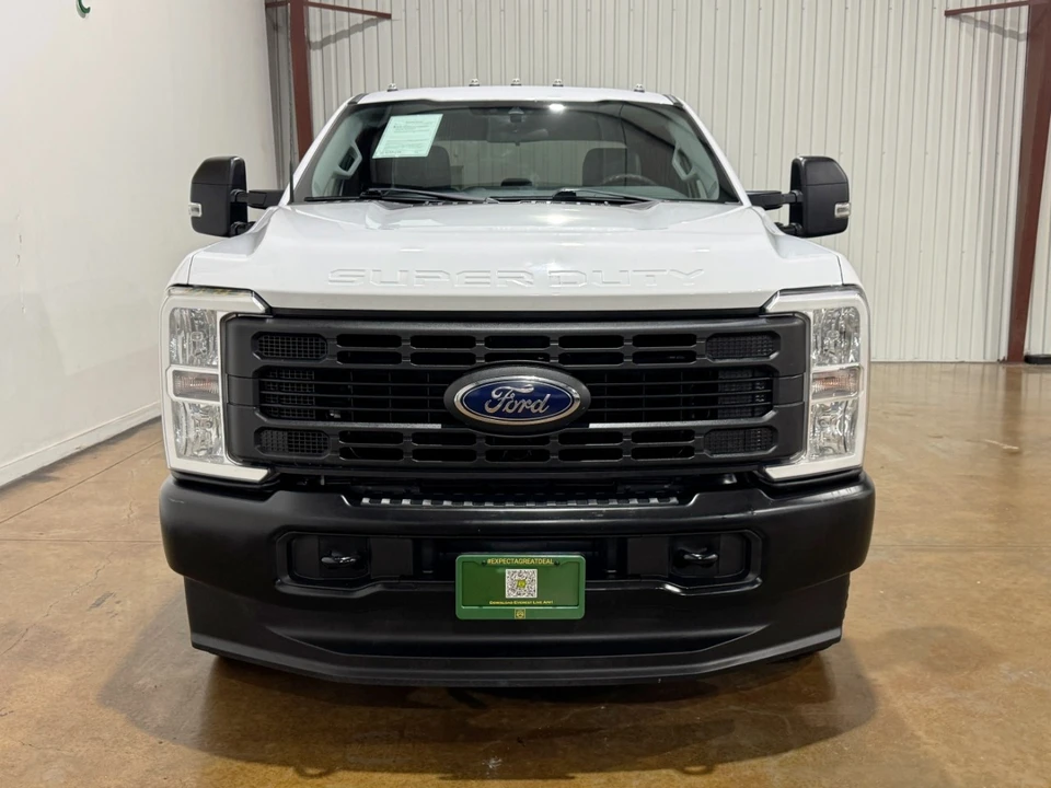 2023 Ford Super Duty 5th Gen - Image 2 of 12