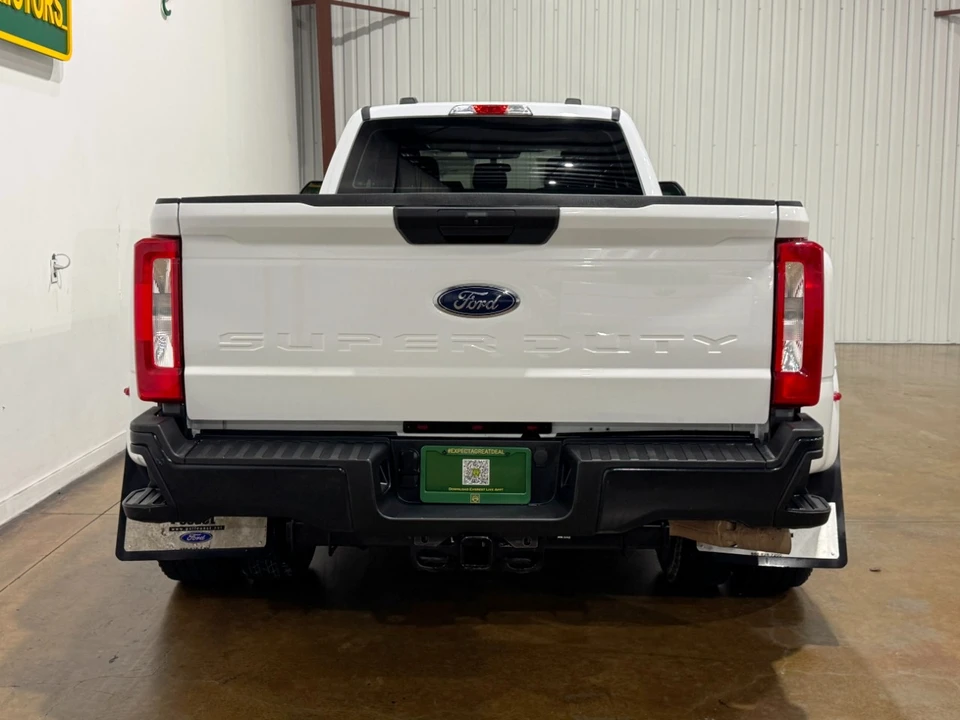 2023 Ford Super Duty 5th Gen - Image 7 of 21