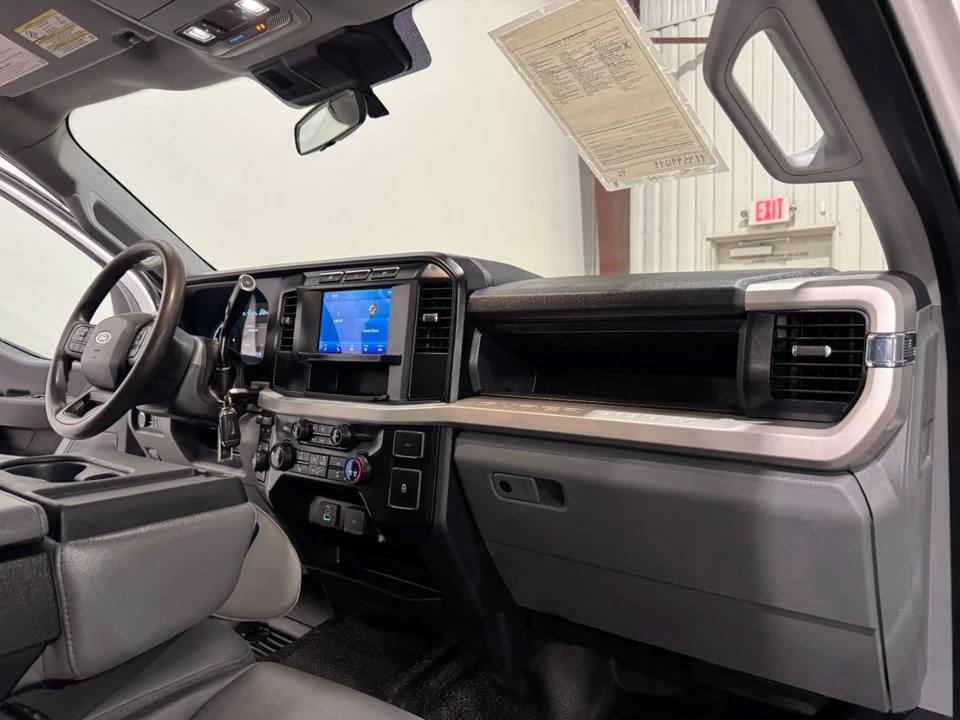 2023 Ford Super Duty 5th Gen - Image 14 of 21