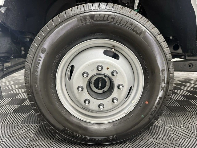2023 Ford Super Duty 5th Gen - Image 9 of 12