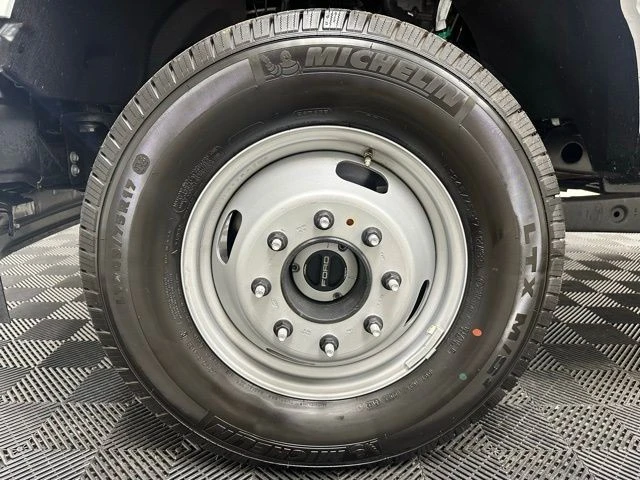 2023 Ford Super Duty 5th Gen - Image 13 of 21