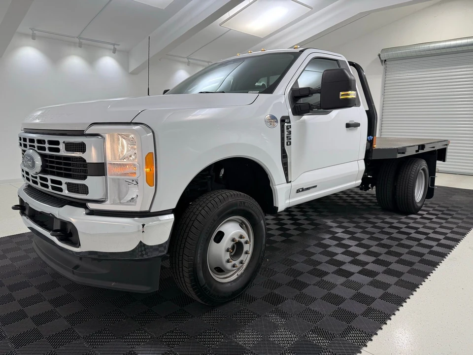 2023 Ford Super Duty 5th Gen - Image 3 of 21