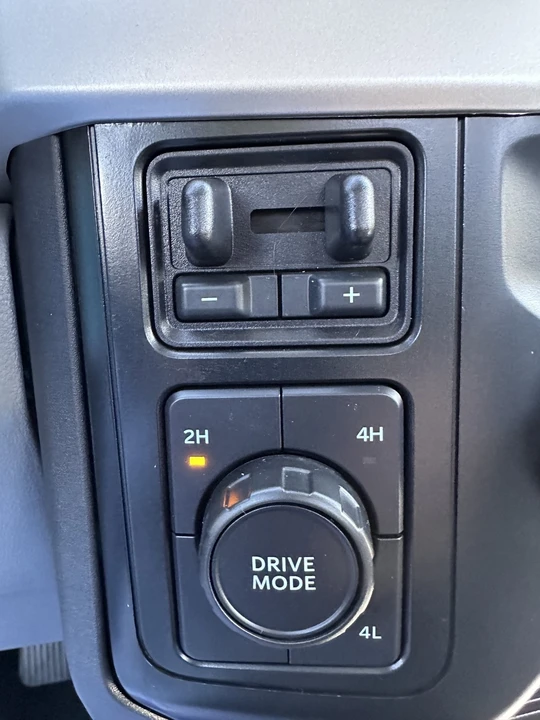 2023 Ford Super Duty 5th Gen - Image 13 of 21