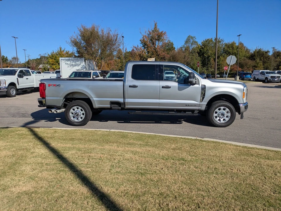 2023 Ford Super Duty 5th Gen - Image 3 of 12