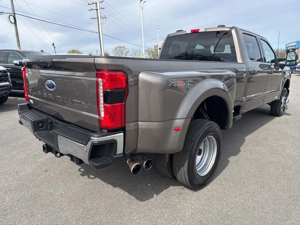 2023 Ford Super Duty 5th Gen - Image 5 of 21
