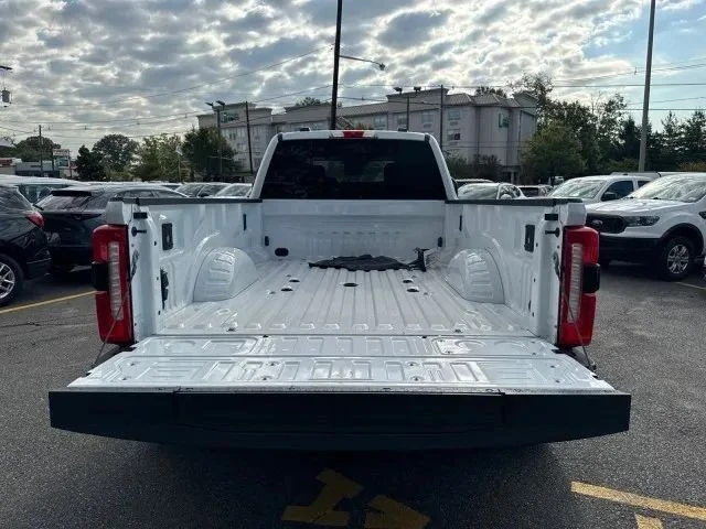 2023 Ford Super Duty 5th Gen - Image 6 of 12