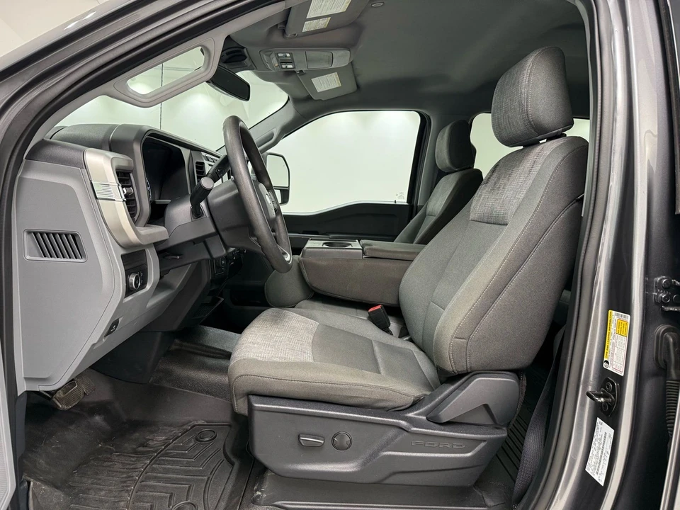 2023 Ford Super Duty 5th Gen - Image 17 of 21