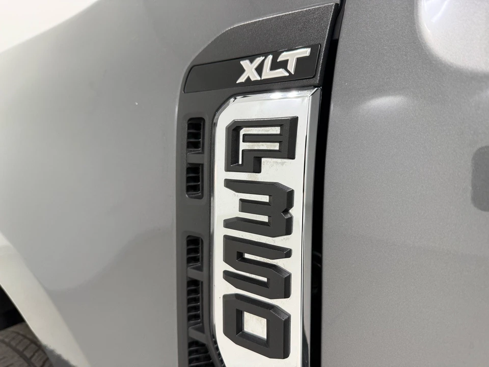 2023 Ford Super Duty 5th Gen - Image 11 of 12