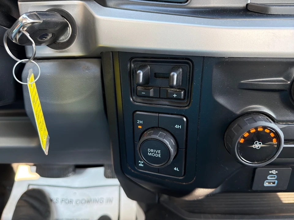 2023 Ford Super Duty 5th Gen - Image 28 of 31