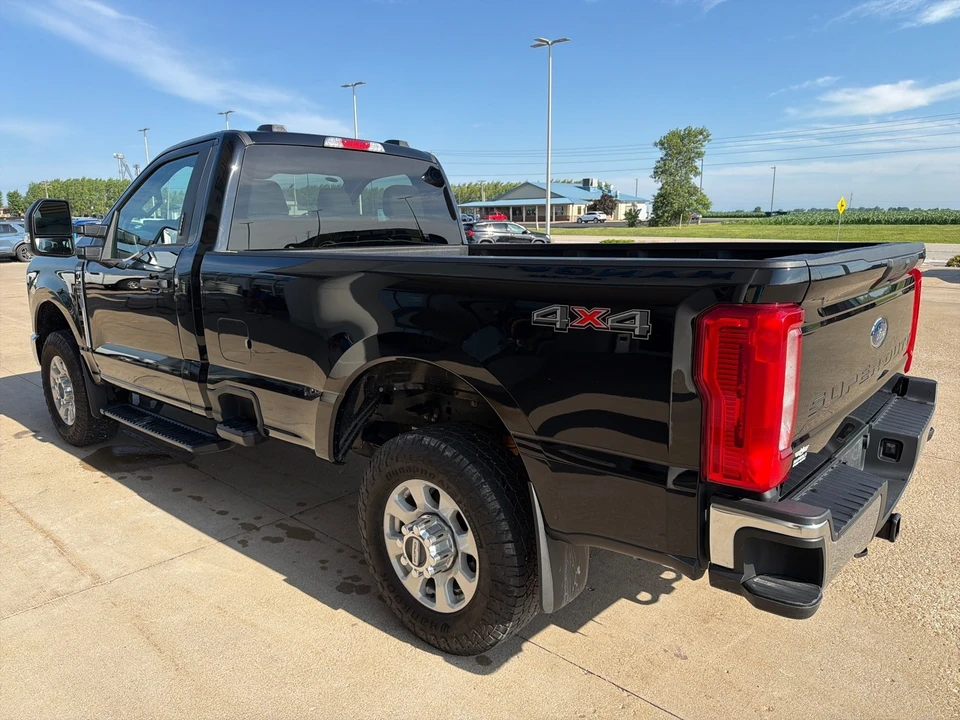 2023 Ford Super Duty 5th Gen - Image 10 of 31