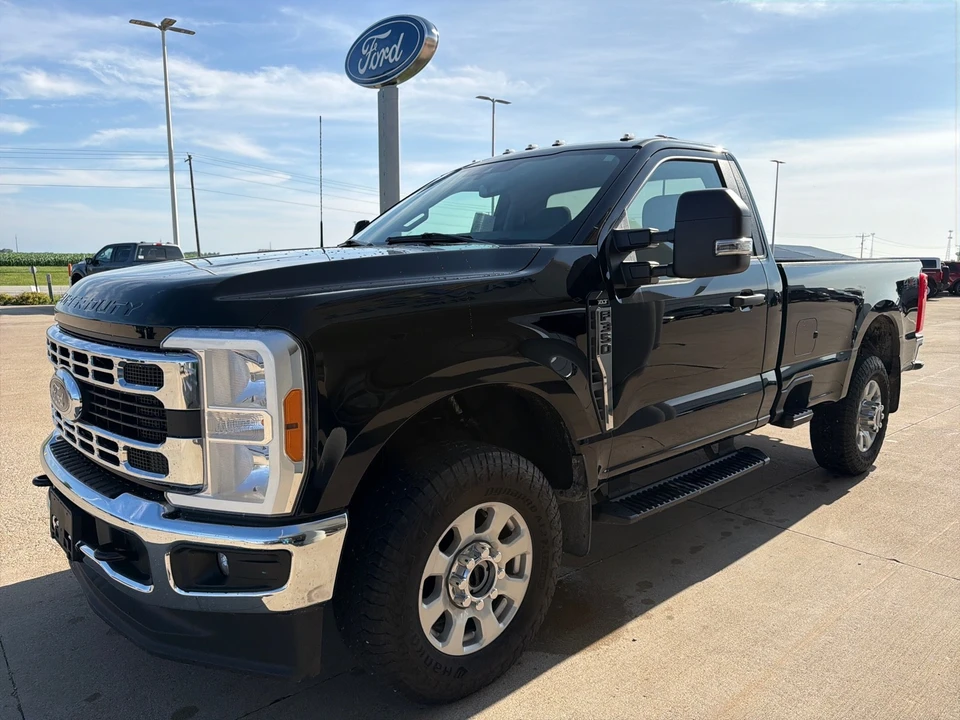2023 Ford Super Duty 5th Gen - Image 8 of 31