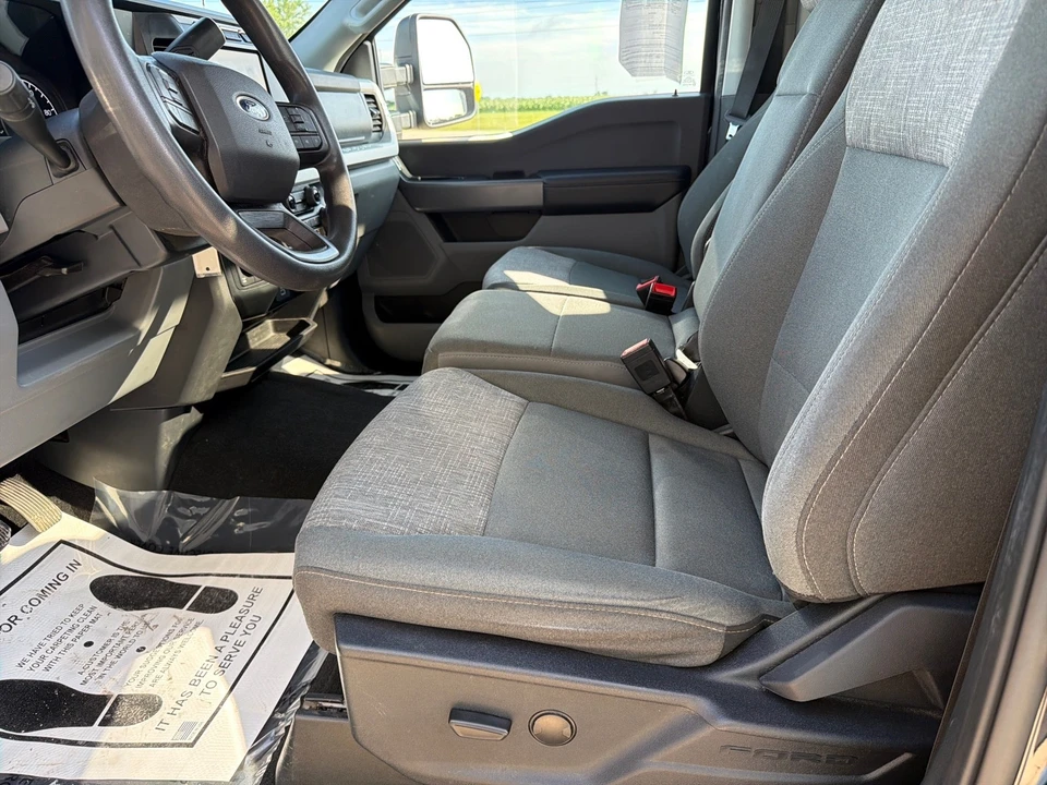 2023 Ford Super Duty 5th Gen - Image 21 of 31