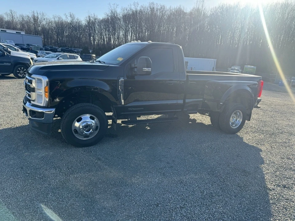 2023 Ford Super Duty 5th Gen - Image 4 of 12