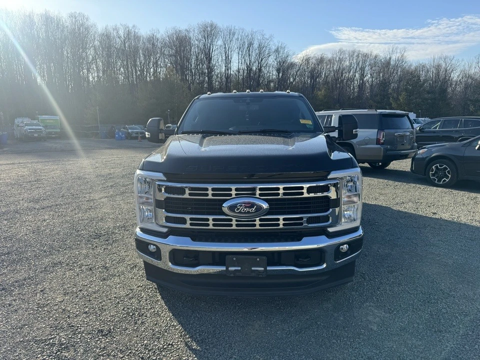 2023 Ford Super Duty 5th Gen - Image 2 of 12
