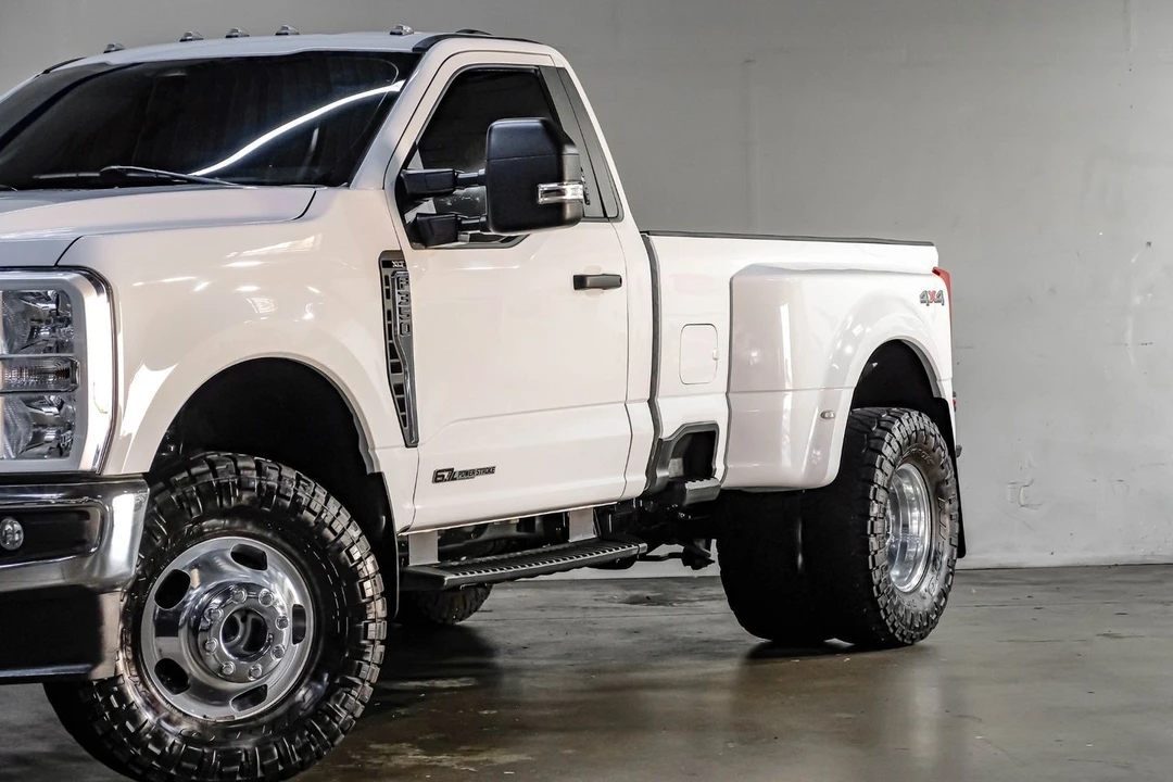 2023 Ford Super Duty 5th Gen - Image 9 of 21