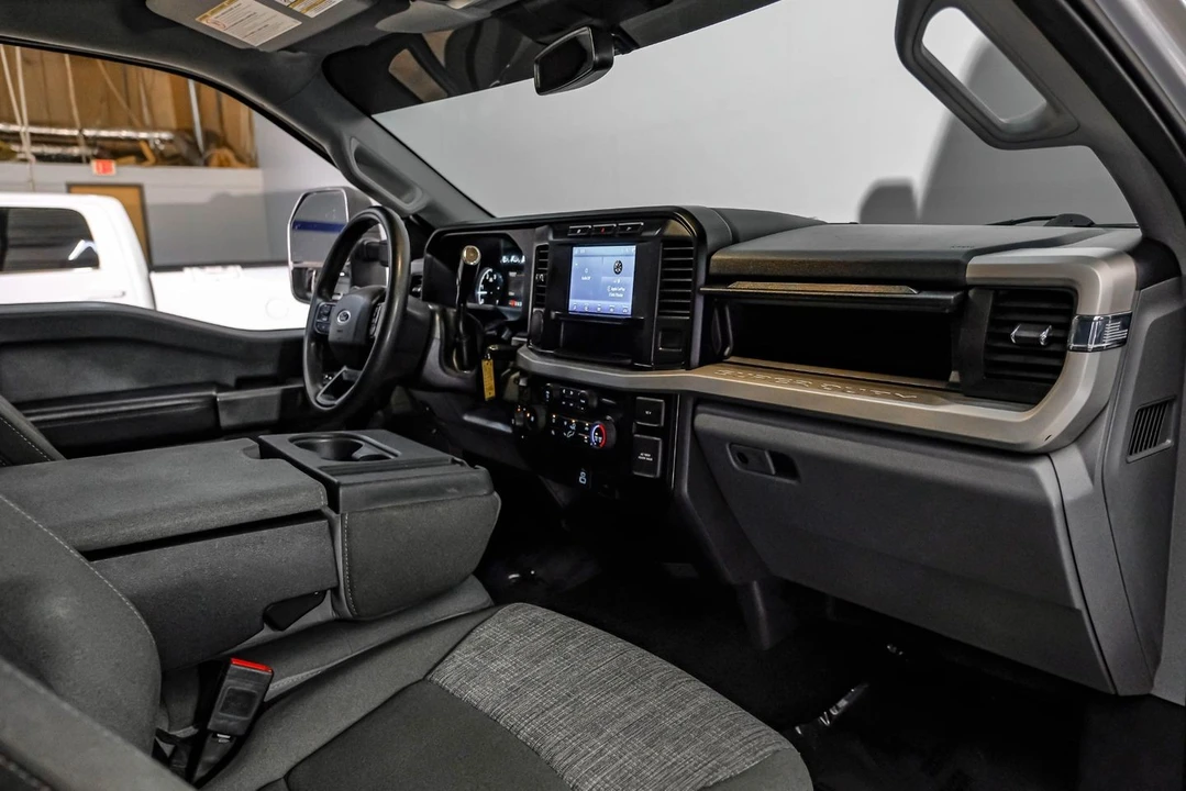 2023 Ford Super Duty 5th Gen - Image 19 of 21