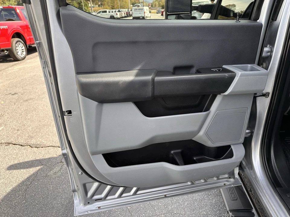 2023 Ford Super Duty 5th Gen - Image 10 of 12