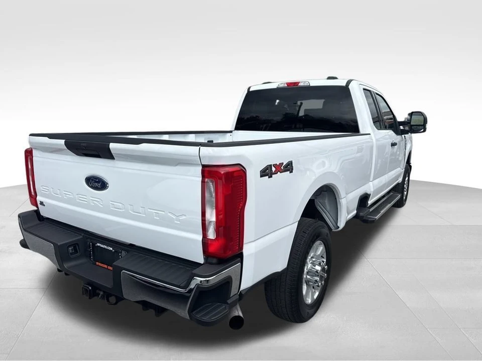 2023 Ford Super Duty 5th Gen - Image 5 of 12