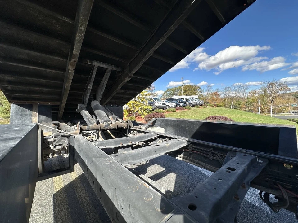 2023 Ford Super Duty 5th Gen - Image 14 of 21