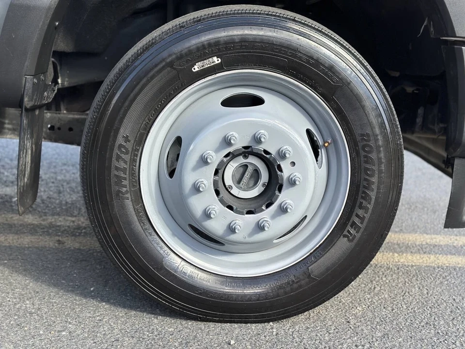 2023 Ford Super Duty 5th Gen - Image 7 of 12