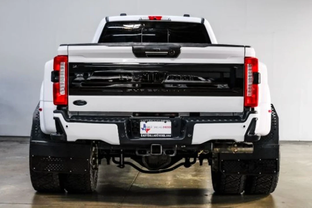 2023 Ford Super Duty 5th Gen - Image 14 of 21