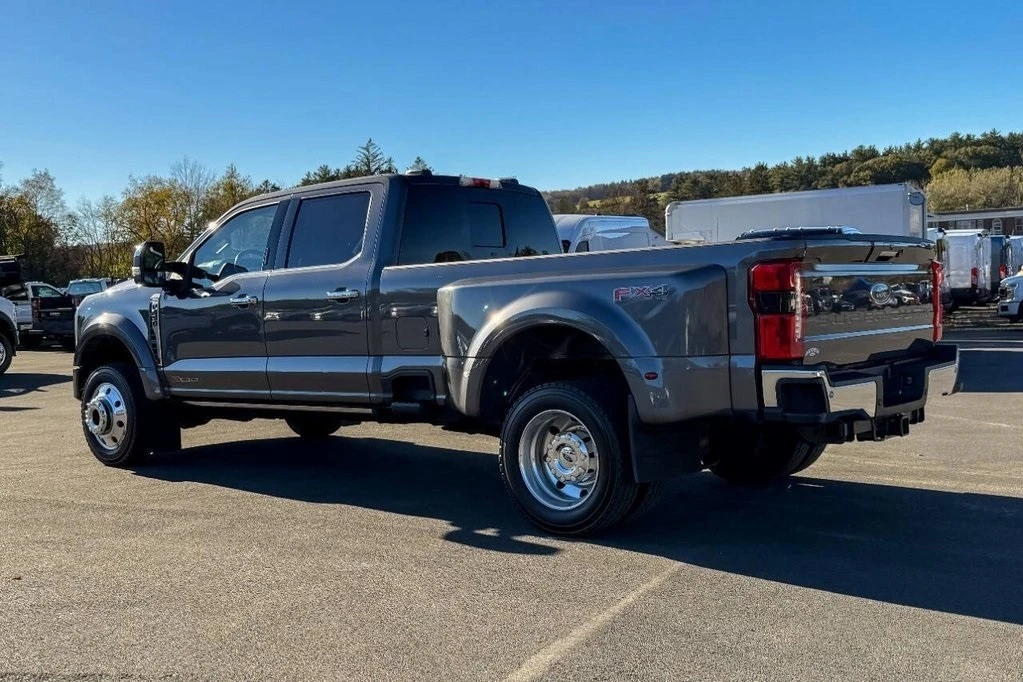 2023 Ford Super Duty 5th Gen - Image 5 of 12