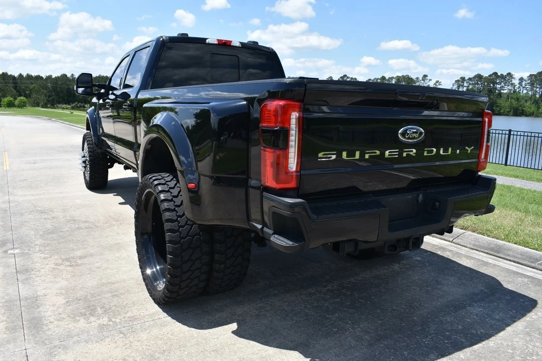 2023 Ford Super Duty 5th Gen - Image 4 of 21