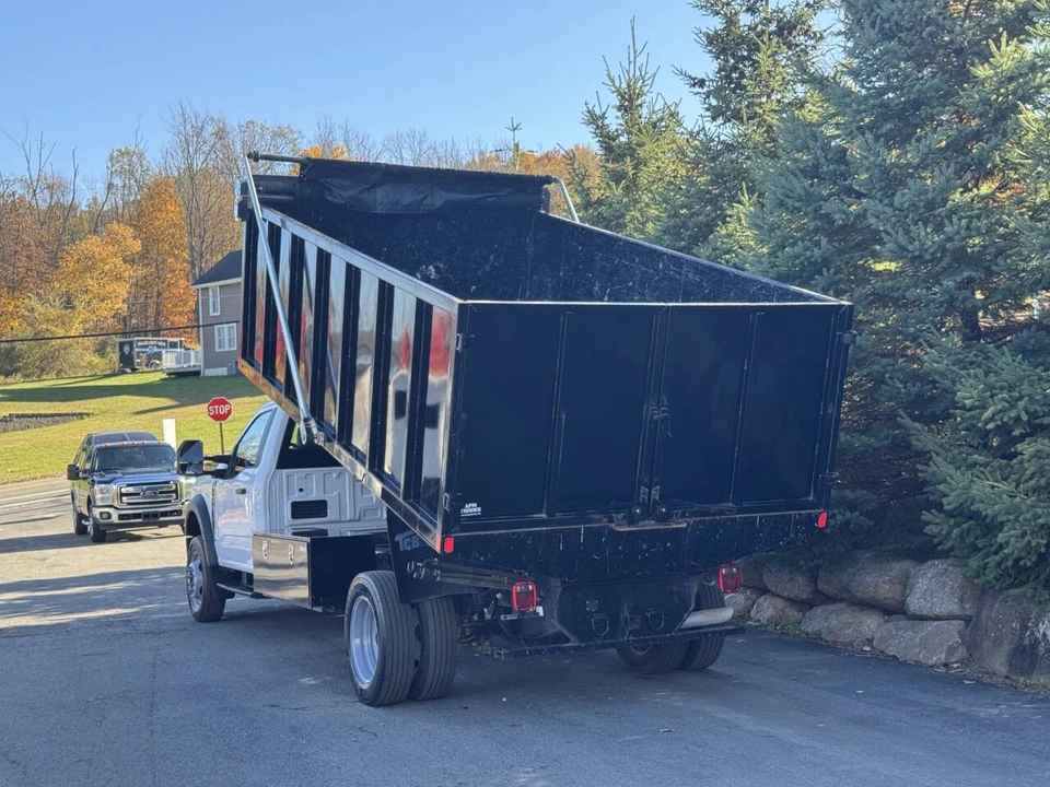 2023 Ford Super Duty 5th Gen - Image 13 of 21