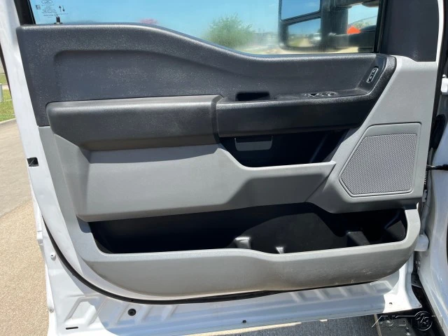 2023 Ford Super Duty 5th Gen - Image 19 of 24