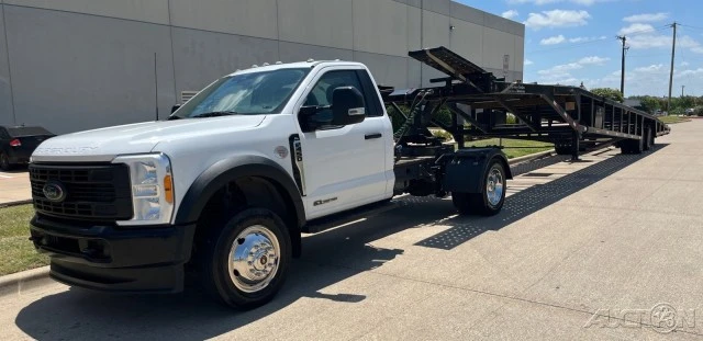2023 Ford Super Duty 5th Gen - Image 3 of 24