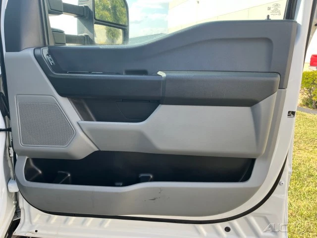 2023 Ford Super Duty 5th Gen - Image 21 of 24