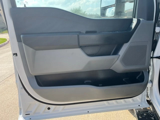 2023 Ford Super Duty 5th Gen - Image 17 of 24