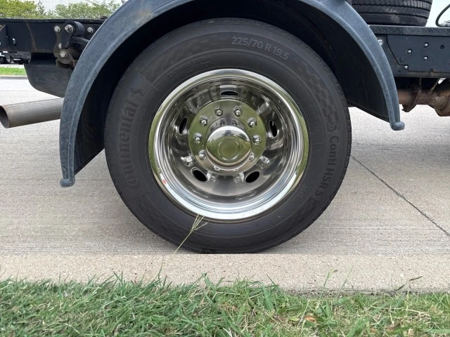 2023 Ford Super Duty 5th Gen - Image 22 of 24