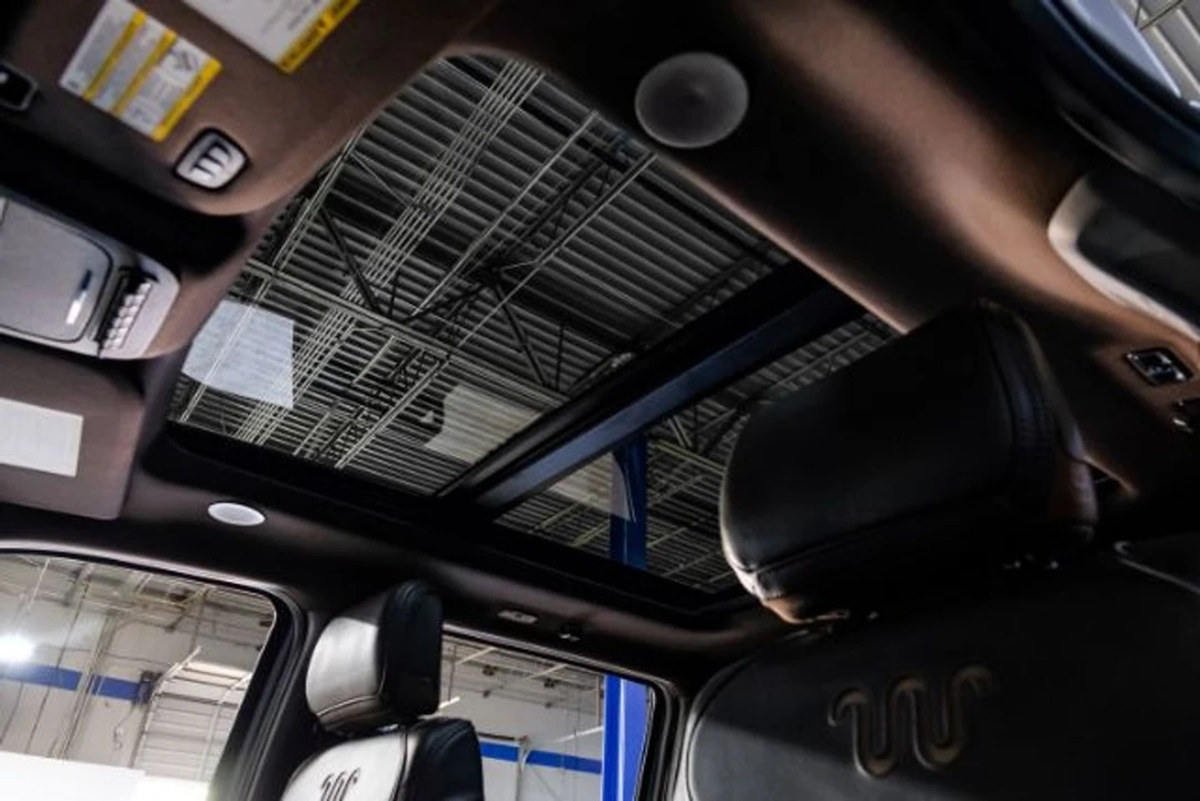 2023 Ford Super Duty 5th Gen - Image 5 of 12