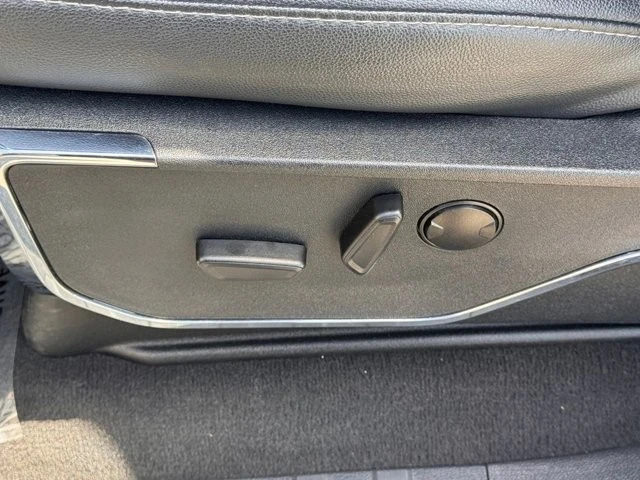 2023 Ford Super Duty 5th Gen - Image 18 of 30