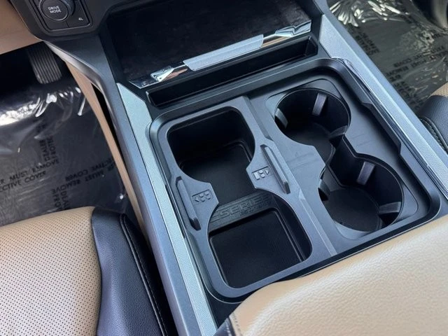2023 Ford Super Duty 5th Gen - Image 24 of 30