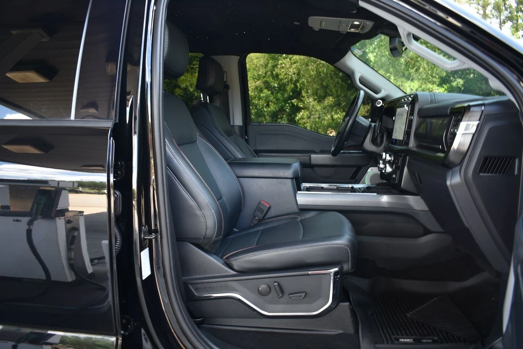 2023 Ford Super Duty 5th Gen - Image 21 of 31