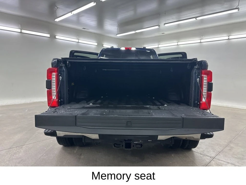2023 Ford Super Duty 5th Gen - Image 26 of 31