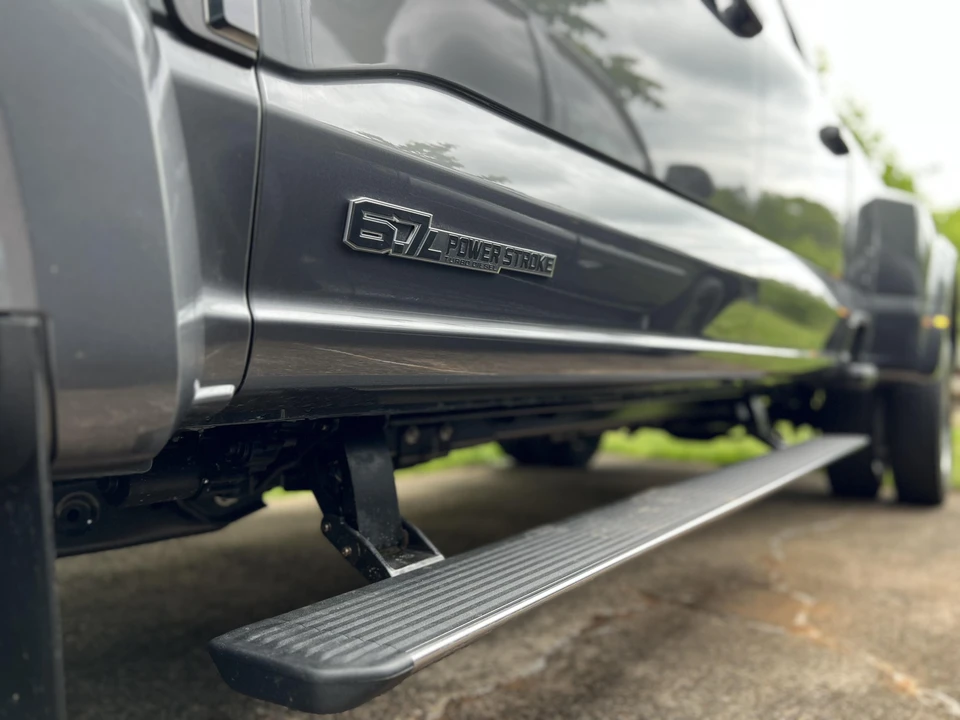 2023 Ford Super Duty 5th Gen - Image 14 of 31