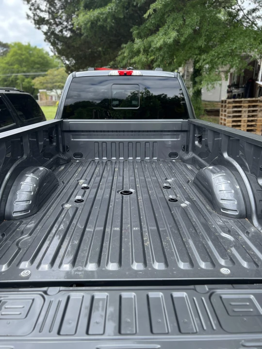 2023 Ford Super Duty 5th Gen - Image 19 of 31