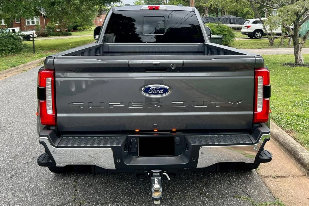 2023 Ford Super Duty 5th Gen - Image 5 of 31