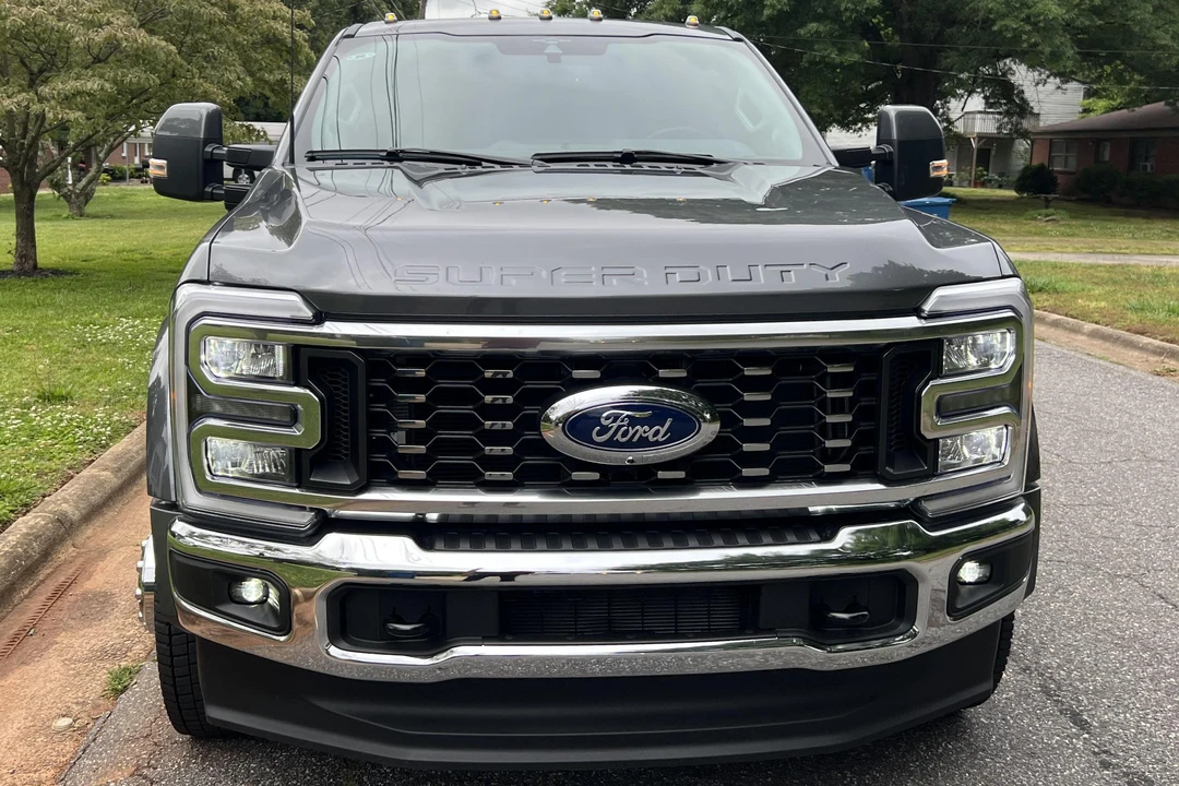 2023 Ford Super Duty 5th Gen - Image 2 of 31