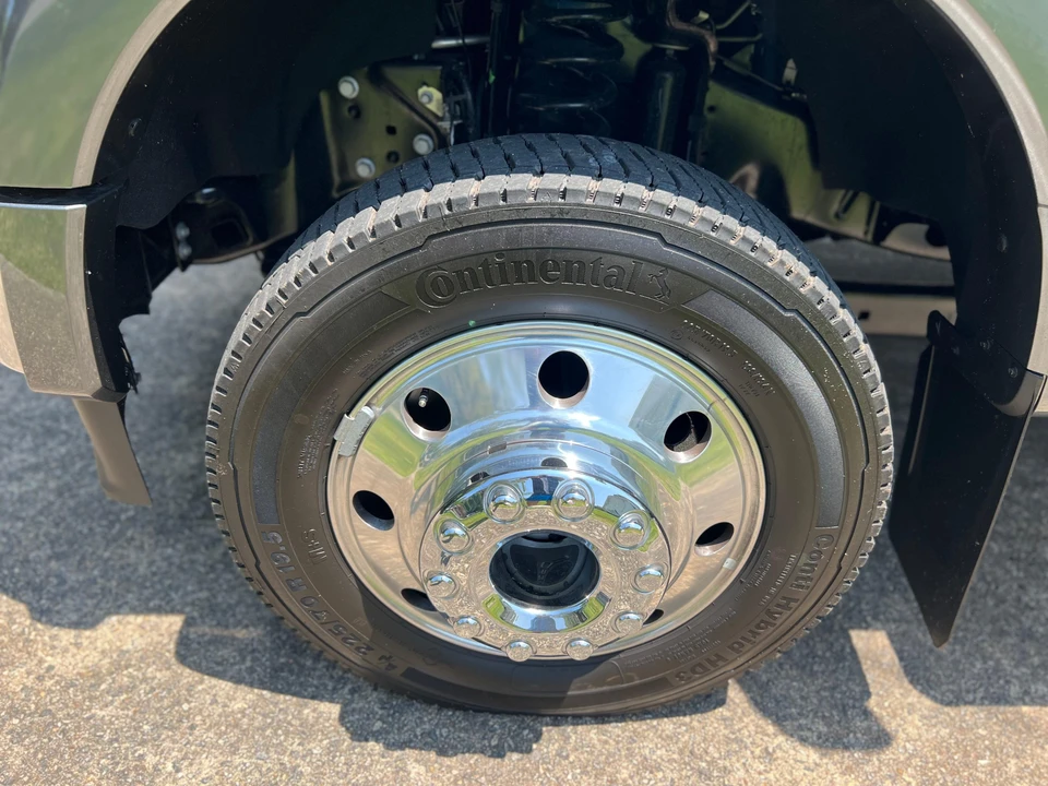 2023 Ford Super Duty 5th Gen - Image 27 of 31