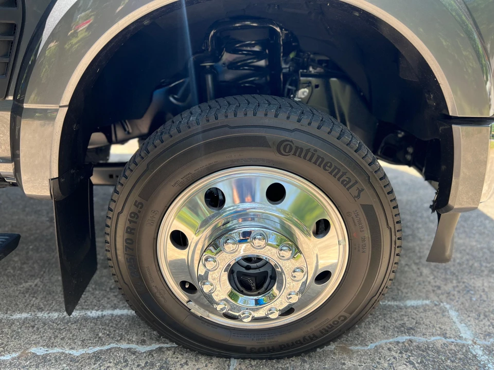 2023 Ford Super Duty 5th Gen - Image 30 of 31