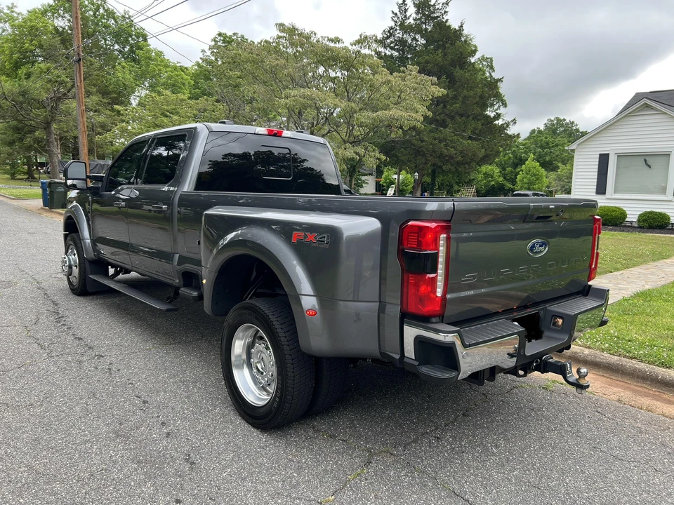 2023 Ford Super Duty 5th Gen - Image 7 of 31