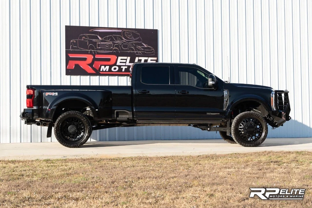 2023 Ford Super Duty 5th Gen - Image 9 of 21
